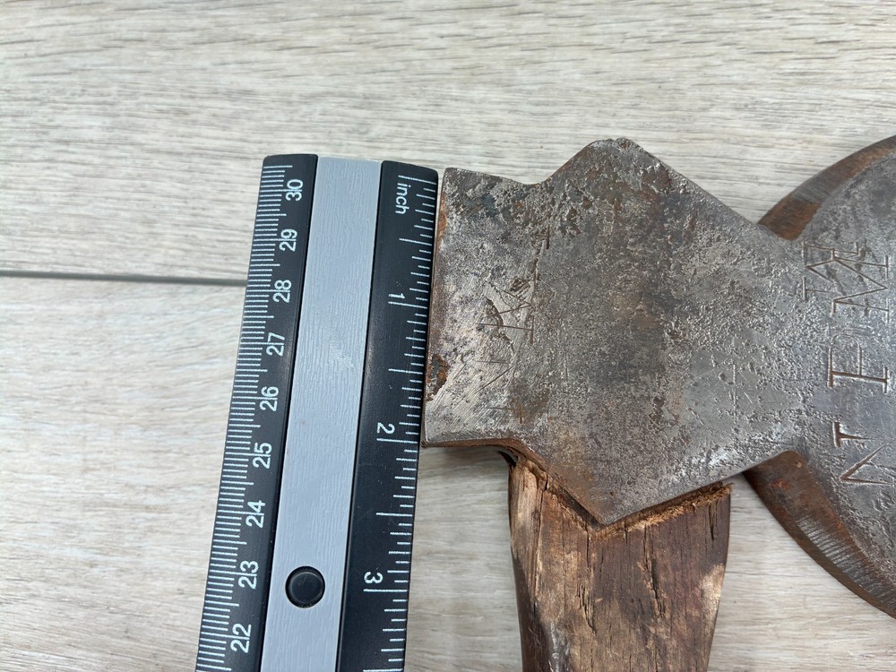 Vintage Guaranteed Plumb Broadhead Single Beveled Edge Hewing Axe Hatchet Tool