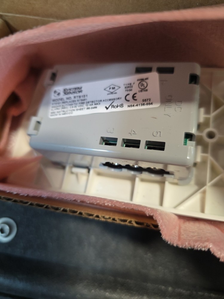 SYSTEM SENSOR RTS151