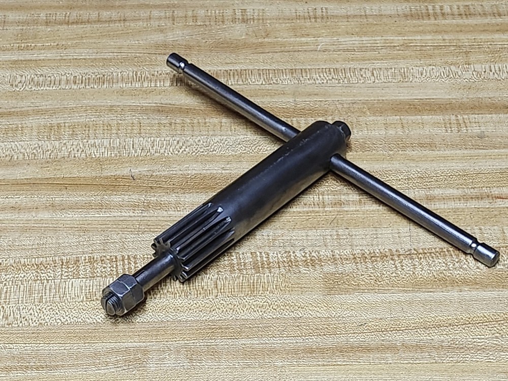 Early Delta DP-220 Drill Press Quill Feed Handle Assembly.
