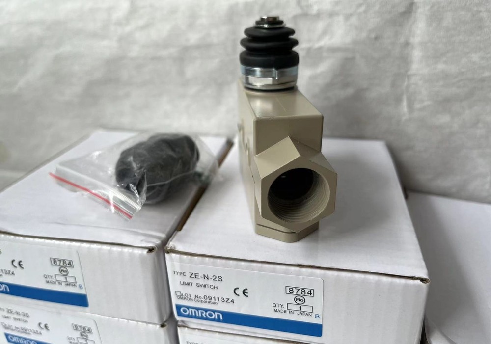 1 pc Limit Switch Replacement for Omron ZE-N-2S ZEN2S