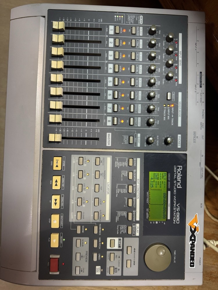 Roland VS-880 VXpanded Digital Studio Workstation No Effects Board