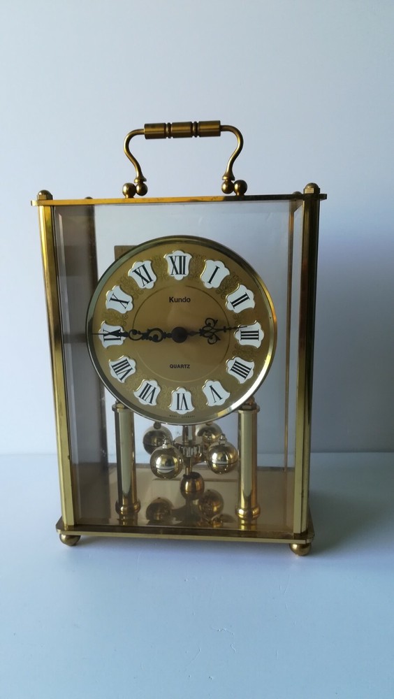 Kundo Desk Clock.