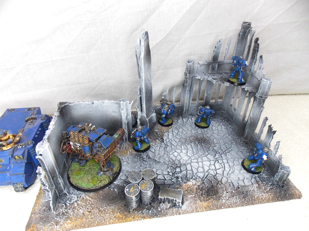 WARGAMING TERRAIN PAINTED BUILDING