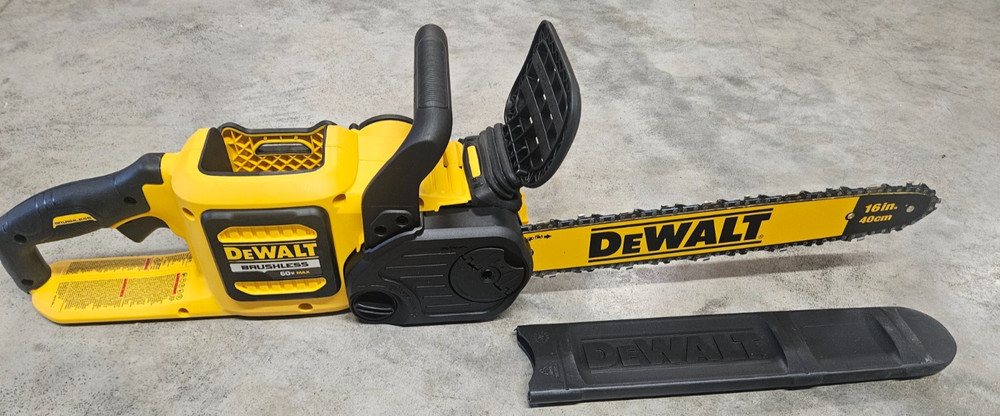 DeWalt 60V FLEXVOLT 16" Cordless Chainsaw Model# DCCS670  Bare Tool