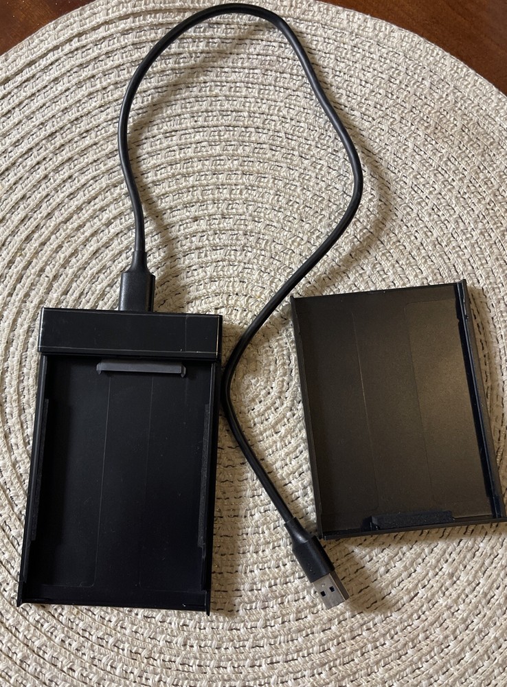 Ugreen External SSD Case