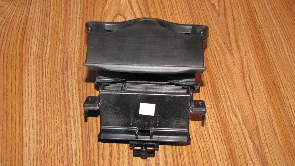TOYOTA AVALON CUP HOLDER 2000-2004 OEM