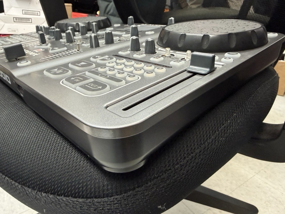 M-AUDIO TORQ XPONENT Advanced DJ Performance/Production System No Adapter