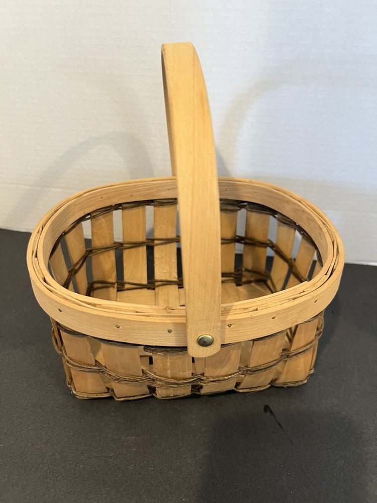 Woven Wood Basket w/Single Moveable Handle