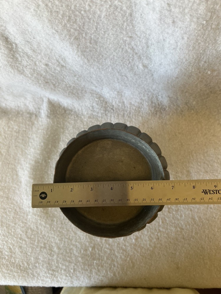 METAL VASE CONTAINER, STAMPED PATTERN