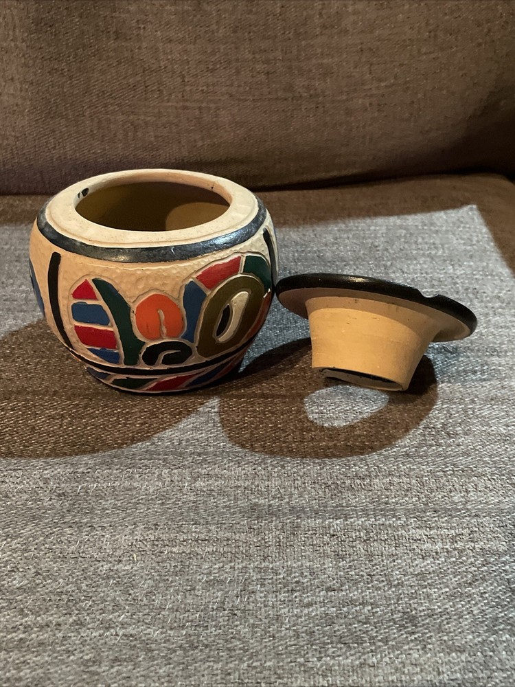 Vintage Decorative Ceramic/pottery Ashtray