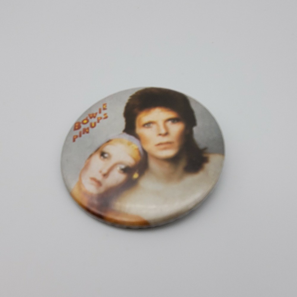 Vintage David Bowie Pin Ups Pinback button