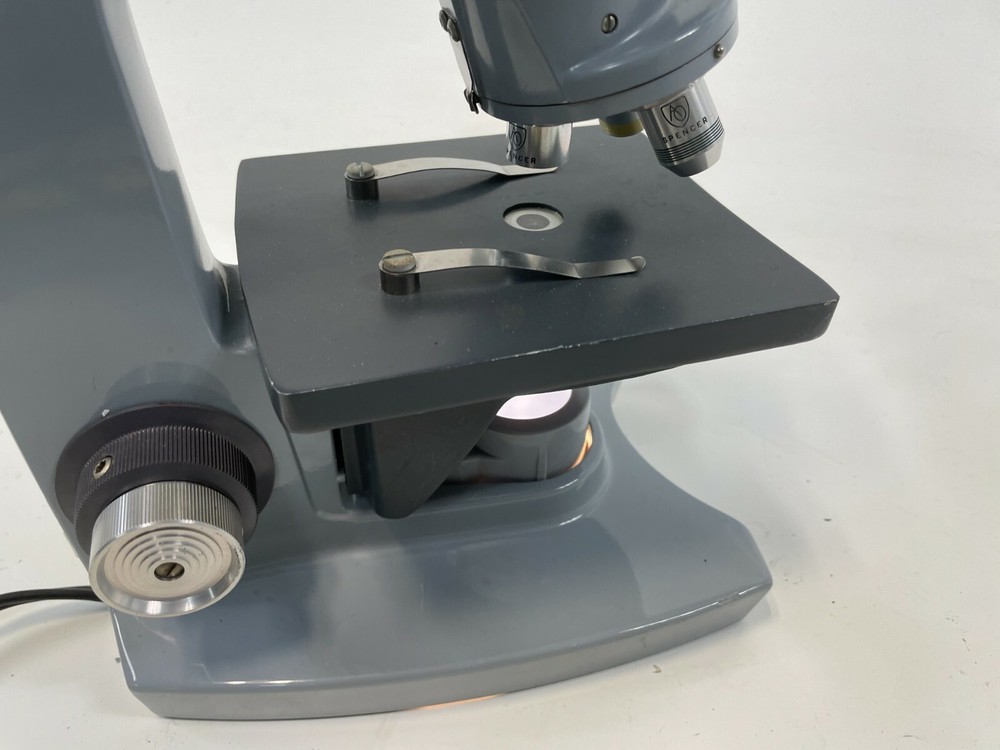 AMERICAN OPTICAL AO SIXTY 3 Objective Laboratory LED BULB Microscope WORKING