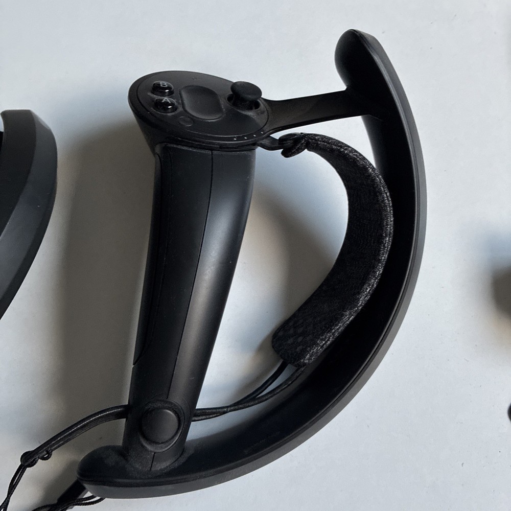 Valve Index VR Controllers Knuckles Steam Set Pair Left Right Side Working