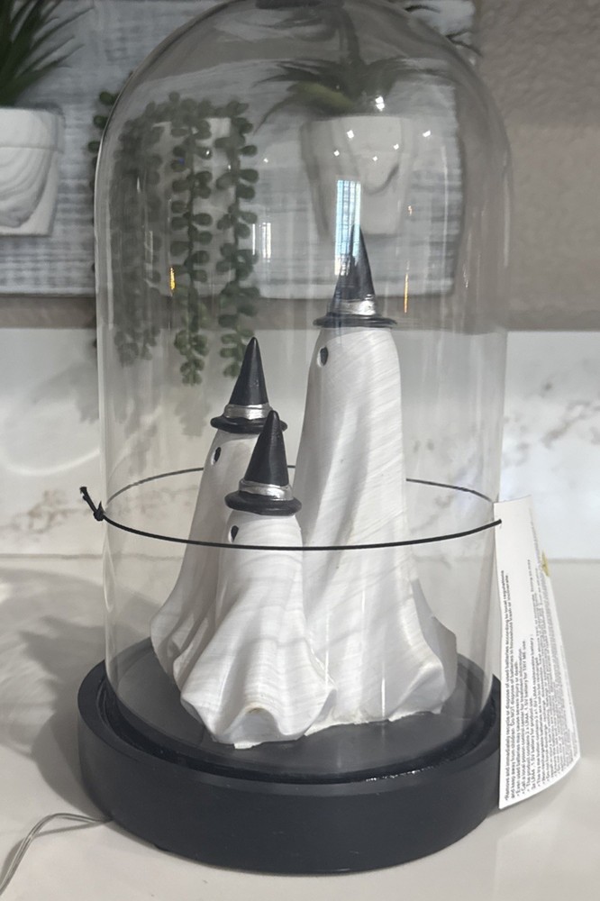Halloween Light Up Ghost Cloche