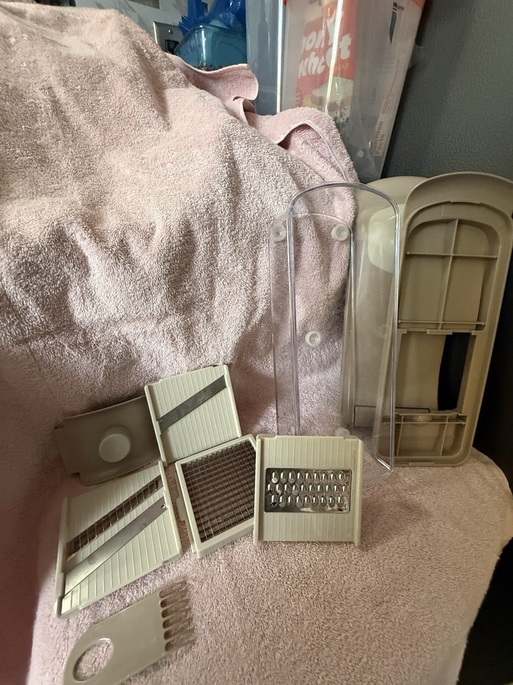 Multi-Blade Push Food Chopper with Container, Cleaning Tool, Beige