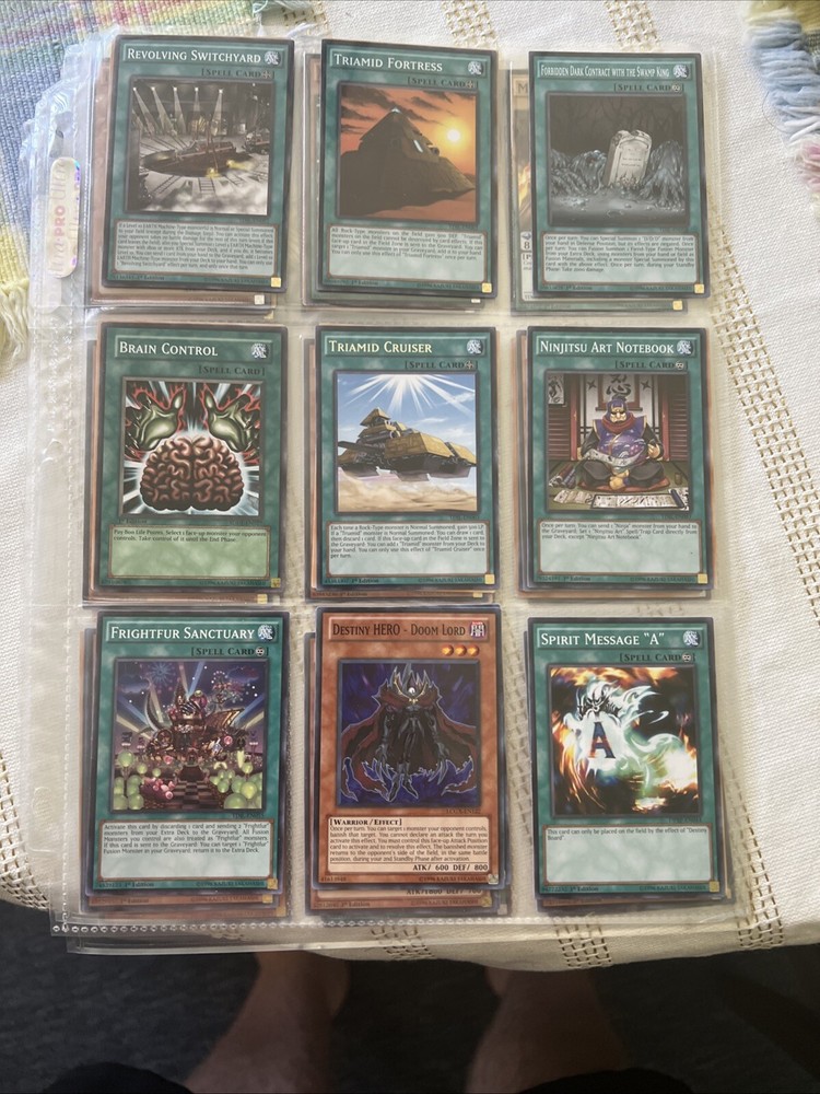 🔥🔥🔥🔥Yugioh 10 Page Binder Collection