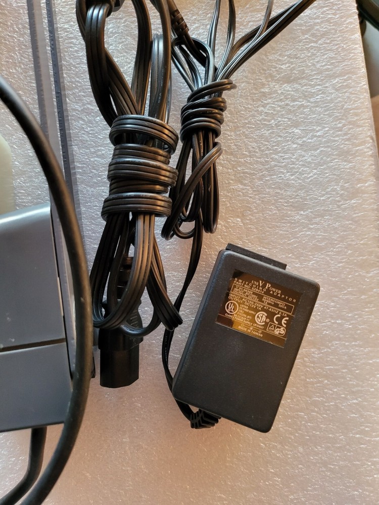 Elmo Desk Top Presenter DT - 70