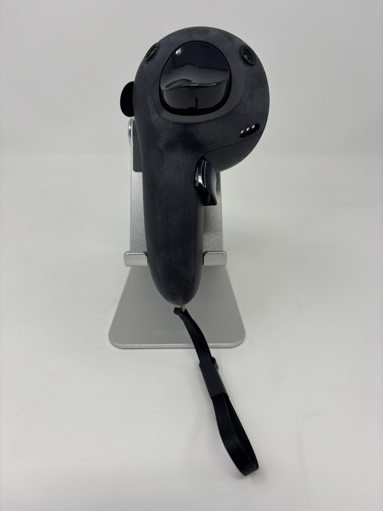 Meta Quest Pro Right Controller VR Handheld Remote Black Brand New Open Box