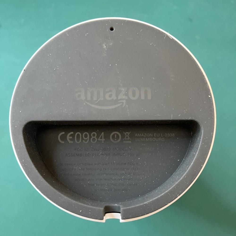 Amazon Echo 1st Generation Smart Speaker, SK705DI. White. Tested. VERY GOOD.