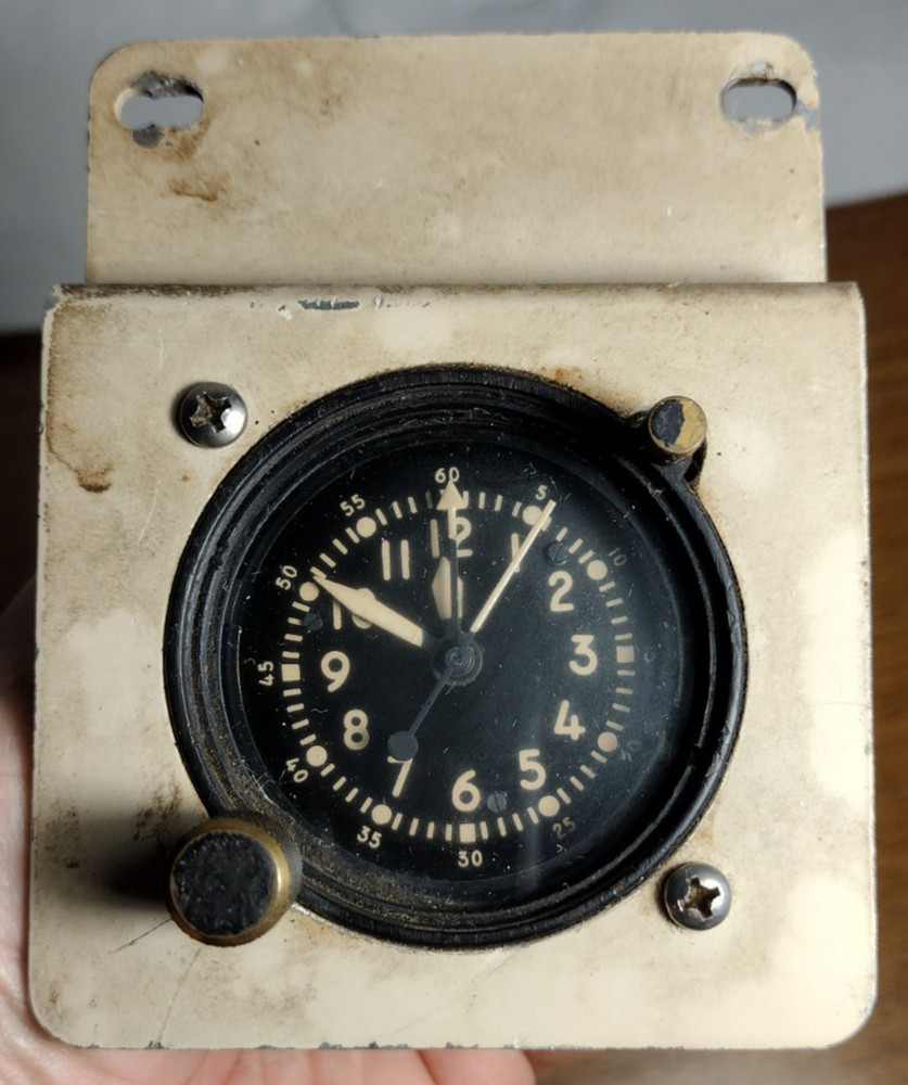 Vintage Unbranded Aircraft Unknown Clock (UNTESTED) (SEE DESCRIPTION)