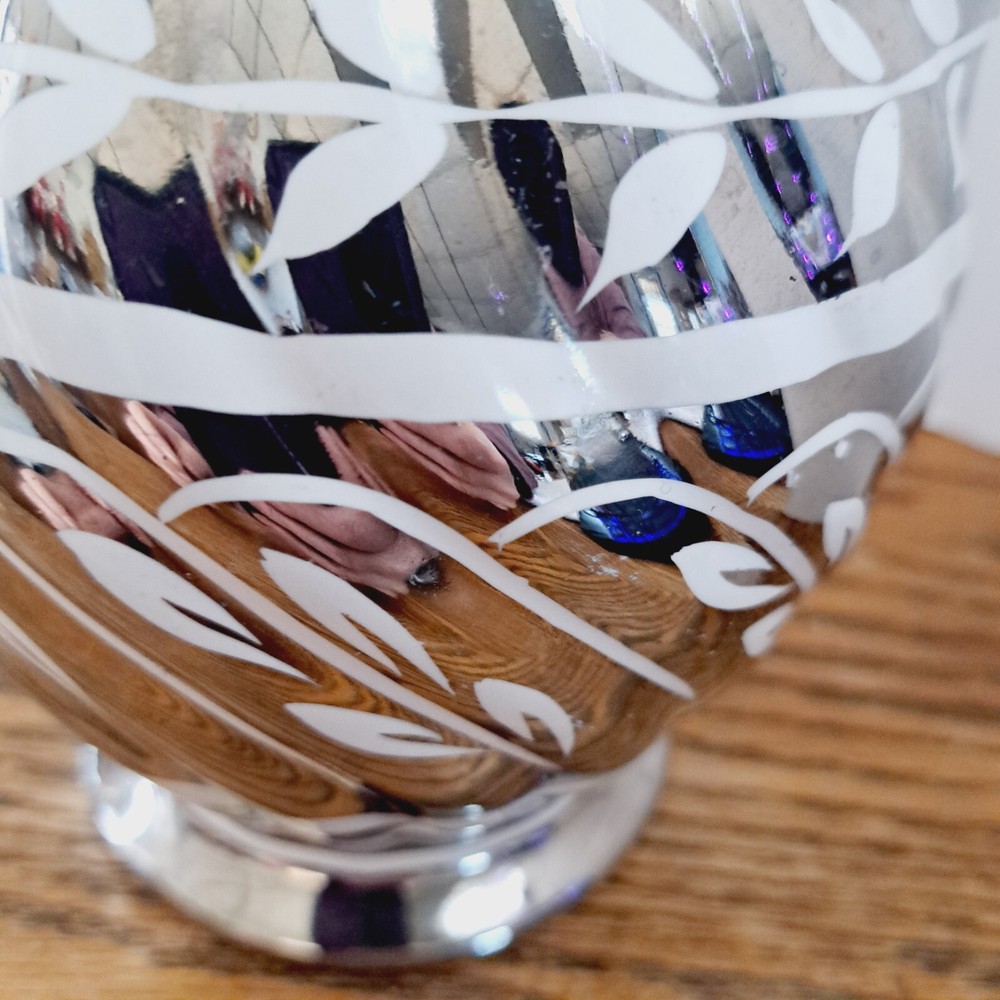 Sadler Large Creamer Silver & White Design