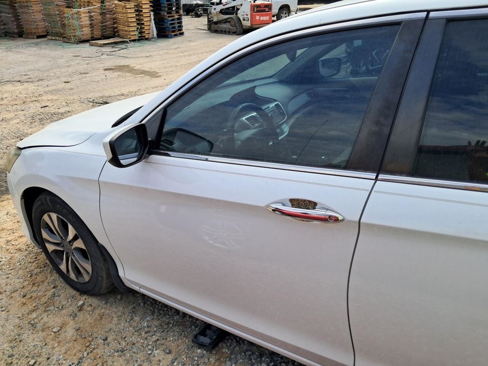 ACCORD 2015 Glove Box 4774691
