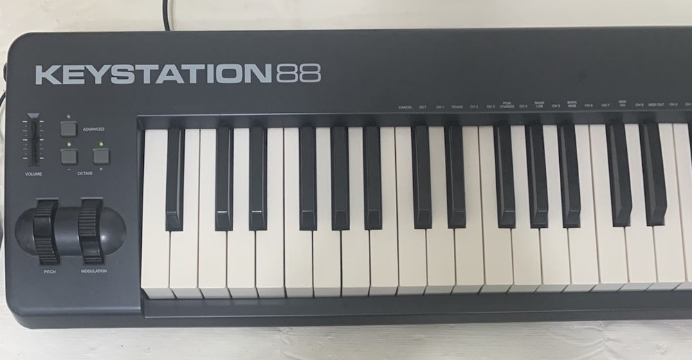 M-Audio Keystation 88 USB MIDI Controller With USB Cable Tested