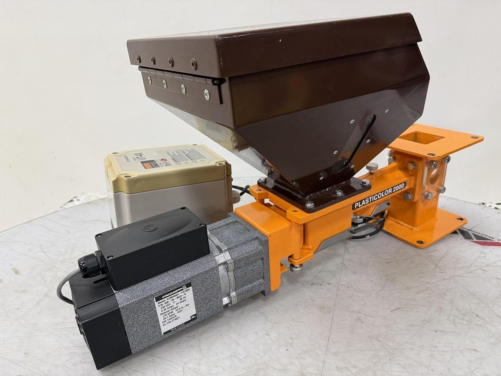 Plasticolor 2000 Additive Feeder Used #146048
