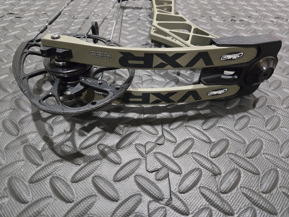 Mathews VXR 28