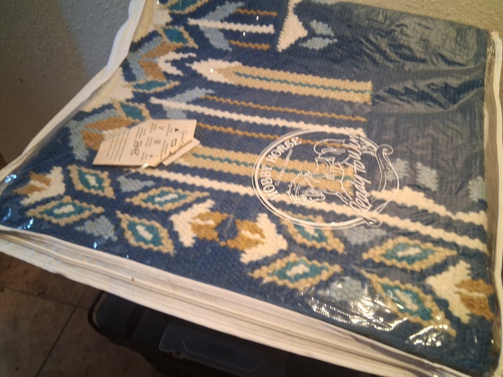 NEW saddle blanket