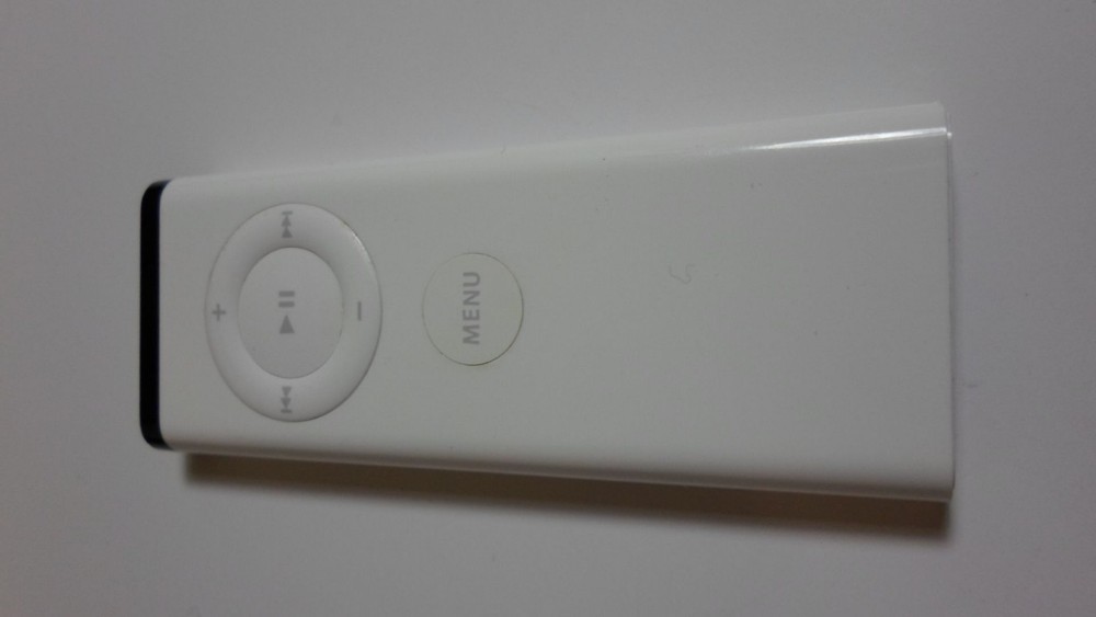 Genuine OEM Apple Remote Control Model A1156 , EMC 2086