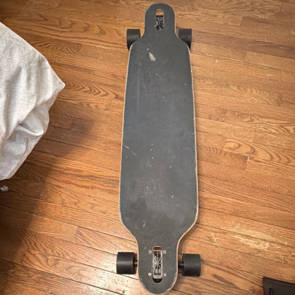 Drop Through Longboard with Optical Illusion Graphic Deck and Black Grip Tape