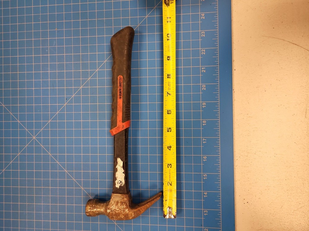 Black Decker Claw Hammer Nail Puller Tool Woodworking Carpentry Hand Tool