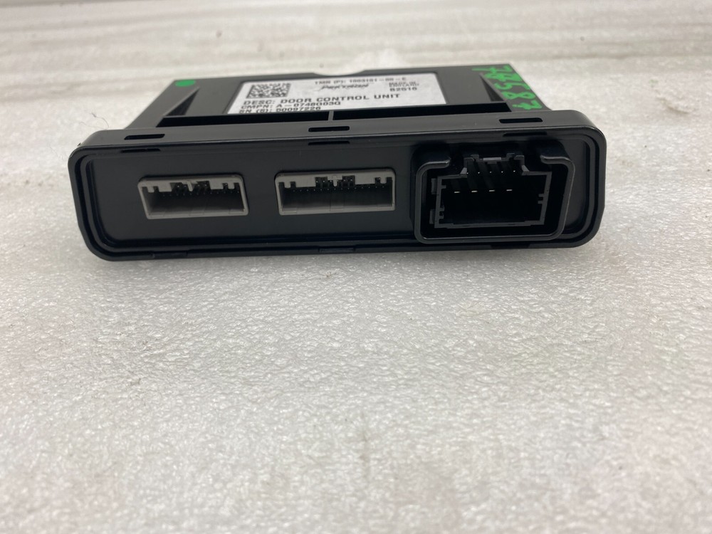 ⭕ 12-20 Model S Right Door Control Unit Module Mechanism Controller 1003101-00-E