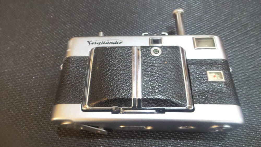 Vintage Vitessa Voightlander Camera With Case
