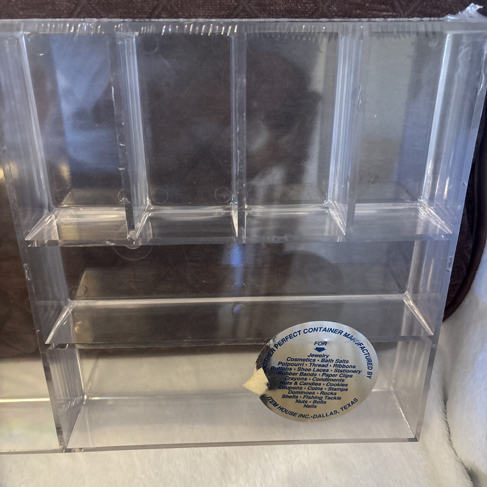 Clear Plastic Divided Organizing Desk Or Makeup Tray