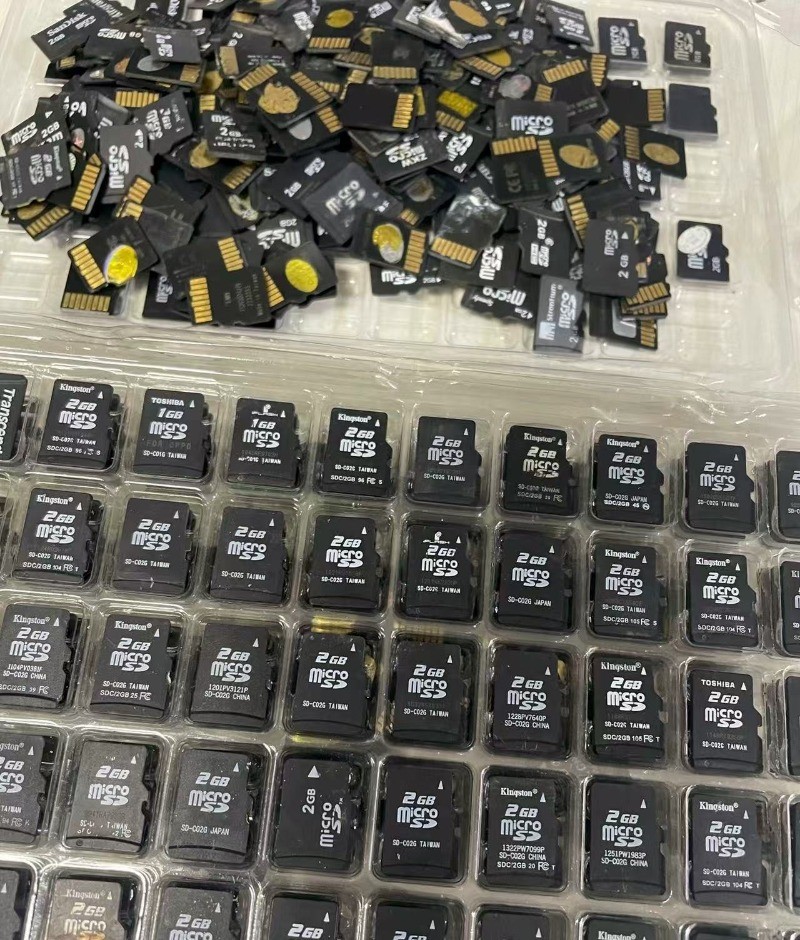 30pcs wholesale 2GB TF SD Cards Flash Memory Mixed BRAND