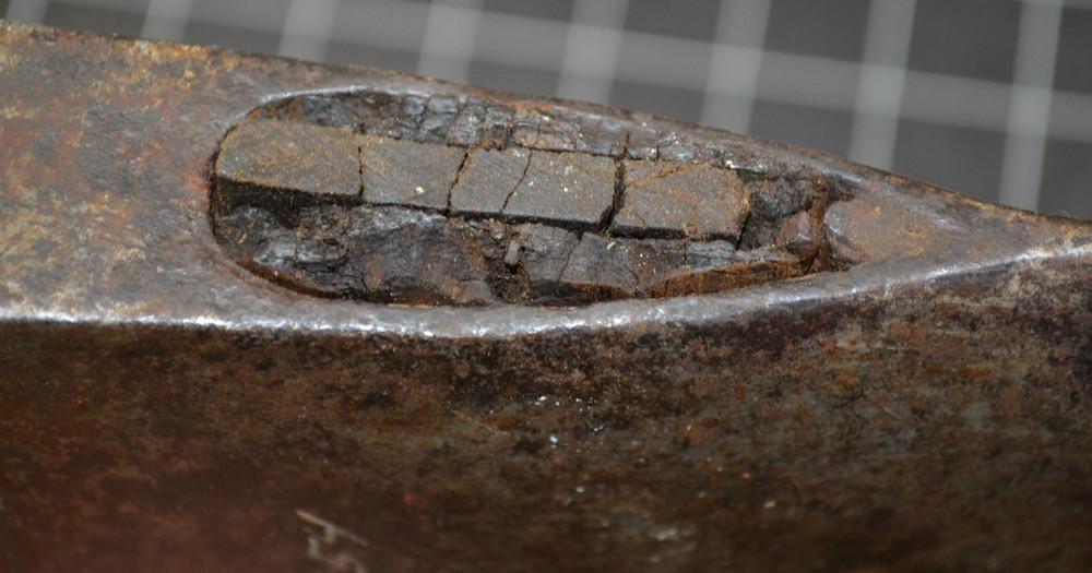 KEEN KUTTER - E. C. SIMMONS - ST. LOUIS - EARLY SINGLE BIT AXE