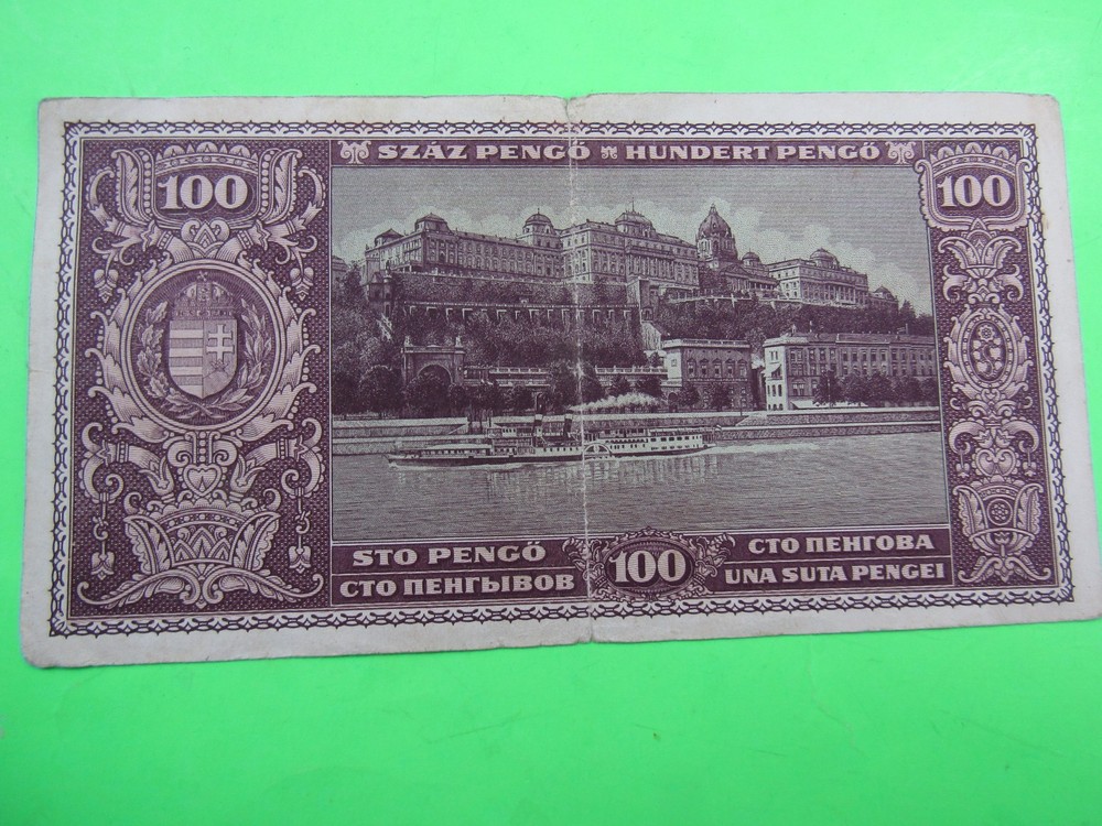 HUNGARY, 100 PENGO, P#111, 1945
