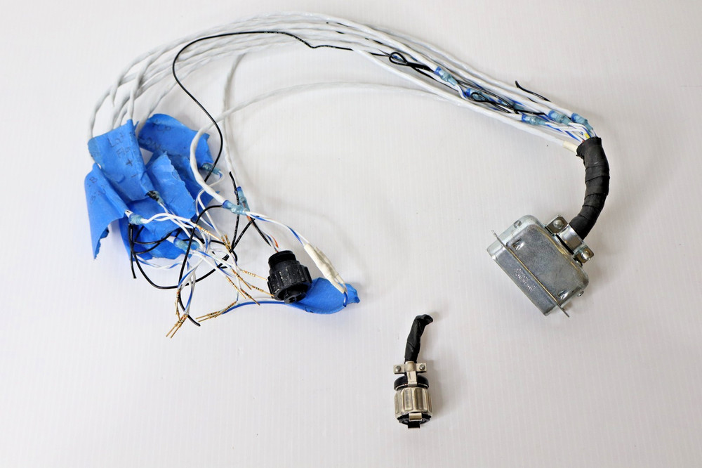 Century Flight Systems 52D137-1333 Indicator Connectors