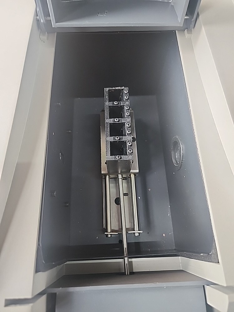 Unico S2100UV Mass Spectrometer Spectrophotometer