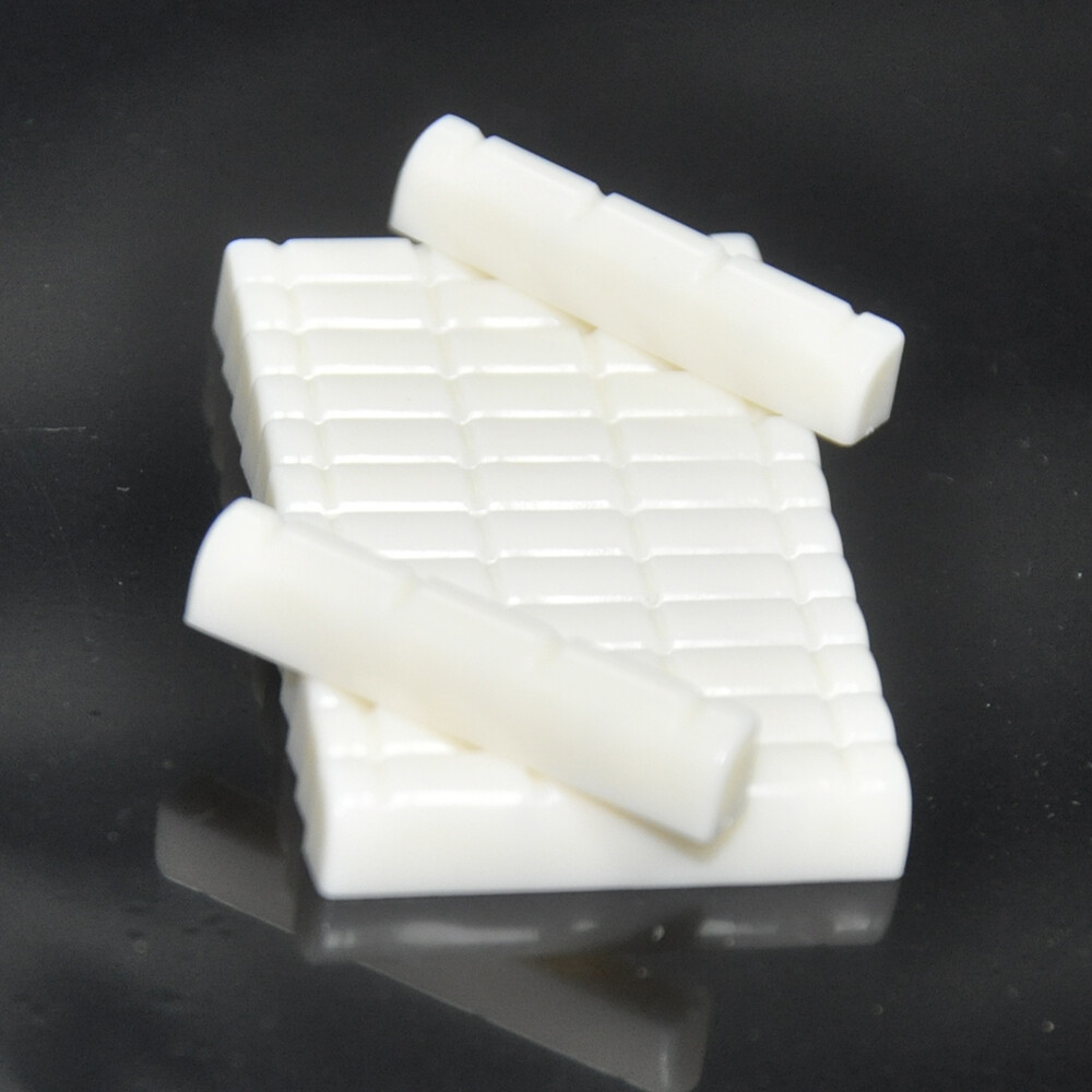 50pcs Ivory White ABS Plastic Ukulele Nuts 35mm for 4 String Ukulele