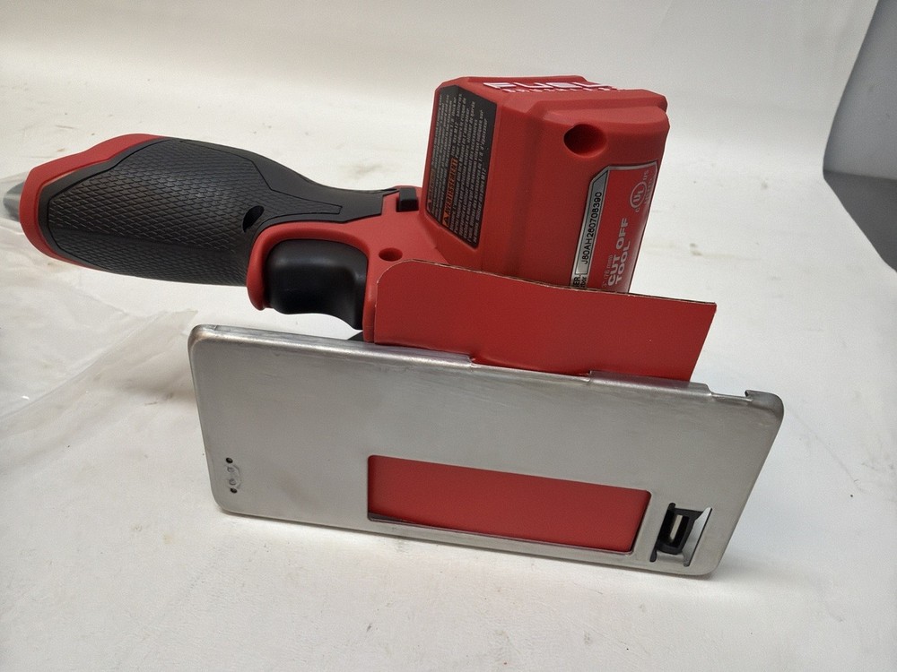 MILWAUKEE 2522-20 Compact Cutoff tool