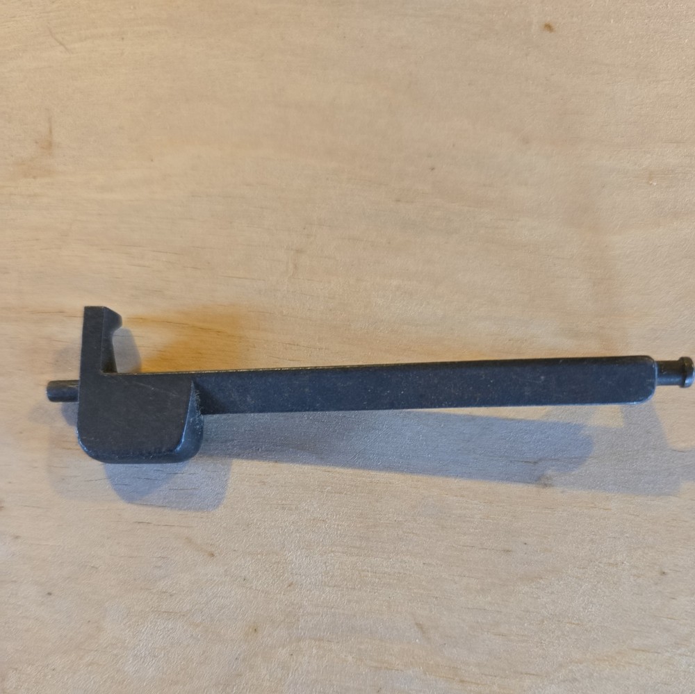 M1 Garand Clip Latch - USGI