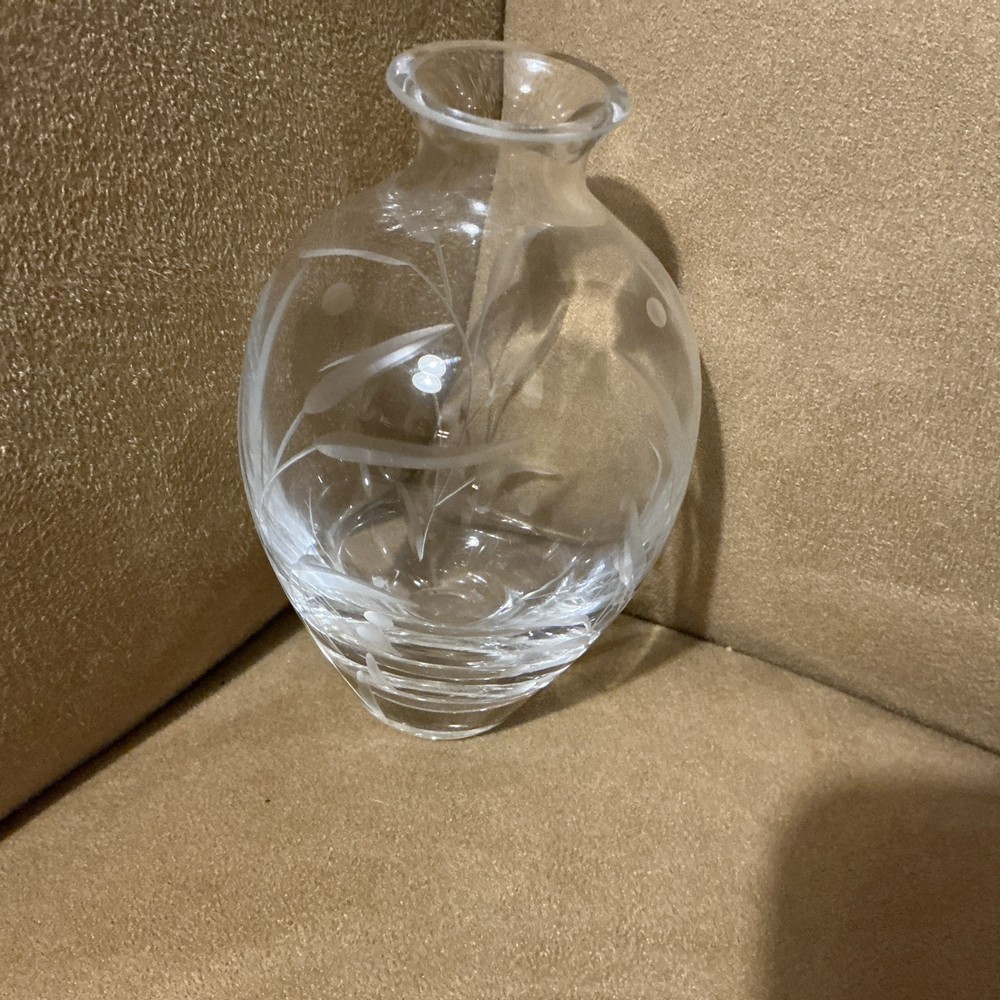 Lenox 5” Posey Innocence Collection Bud Vase