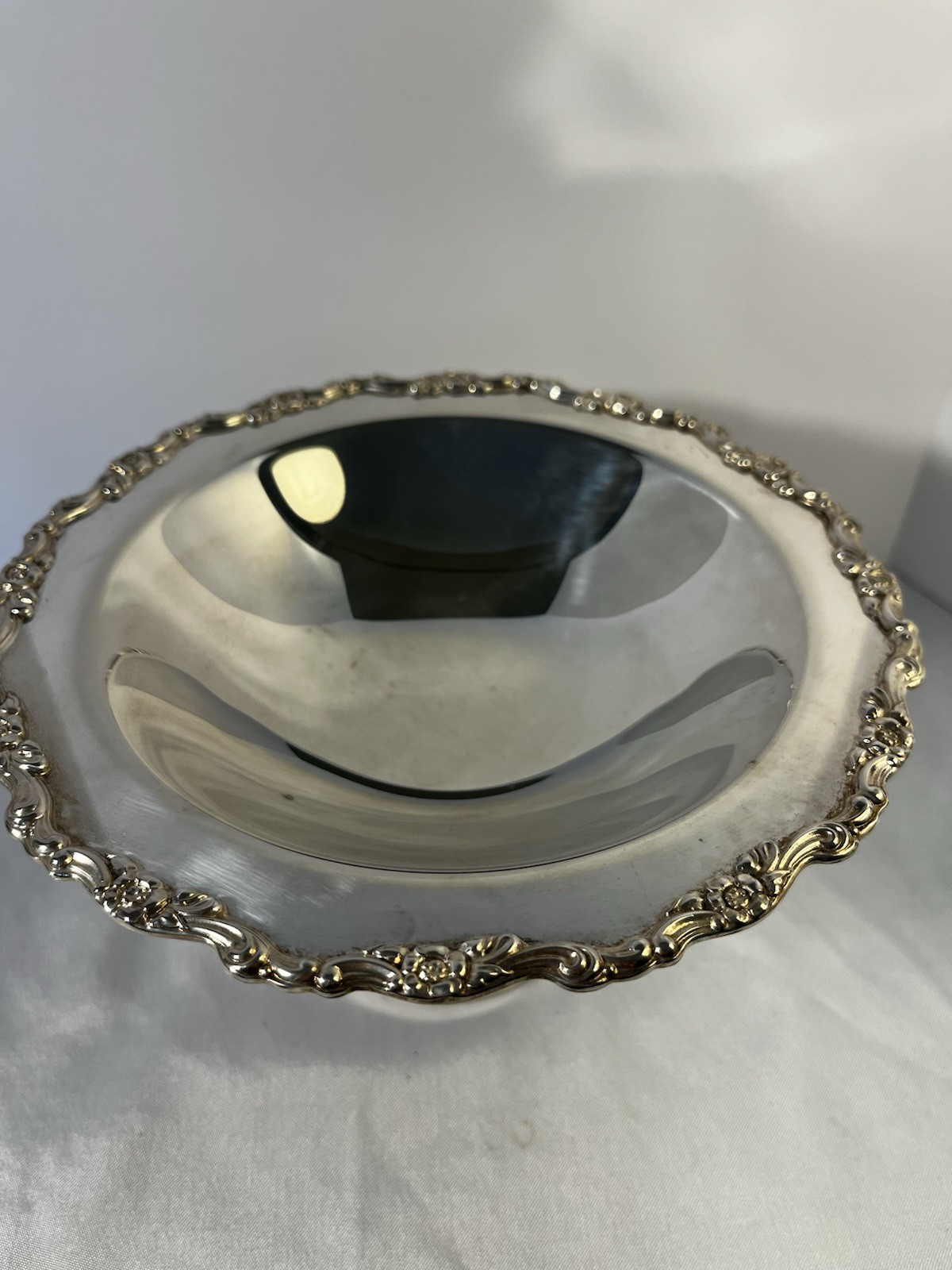 VTG Oneida Silver Plate Compote Pedestal Bowl Candy Dish 7.75 x 4.5 Inches USA