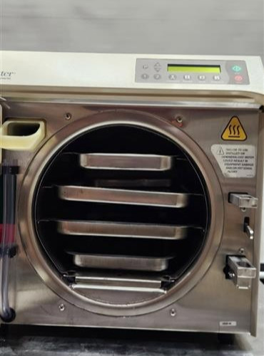 Sterilizer Midmark M11 30 DAY WARRANTY