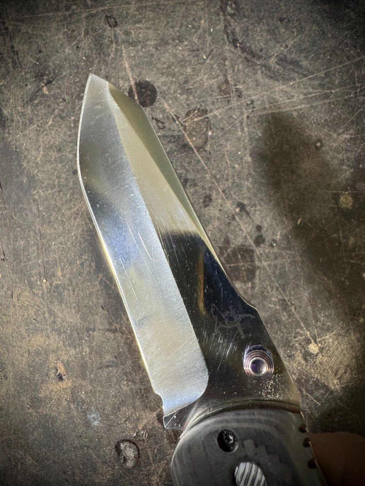 Greg Lightfoot Custom H-XT Catch Dog Folder, CF/Bakelite Scales (Modified)