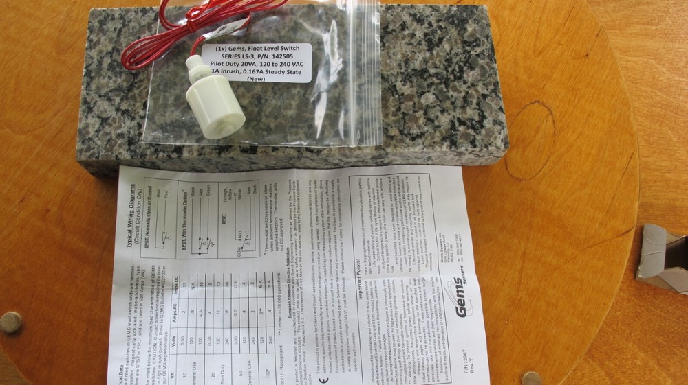 1x) GEMS, SERIES LS-3, Float Level Switch, 20 VA, 1A