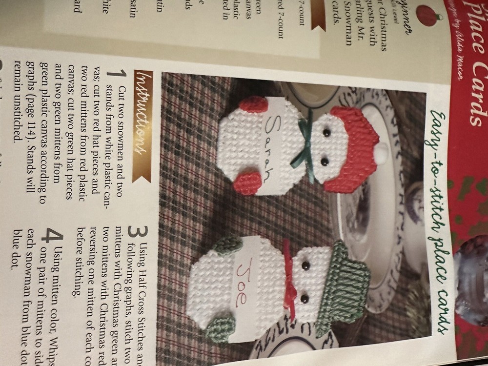NEW HB 75 MERRY CHRISTMAS PROJECTS IN PLASTIC CANVAS